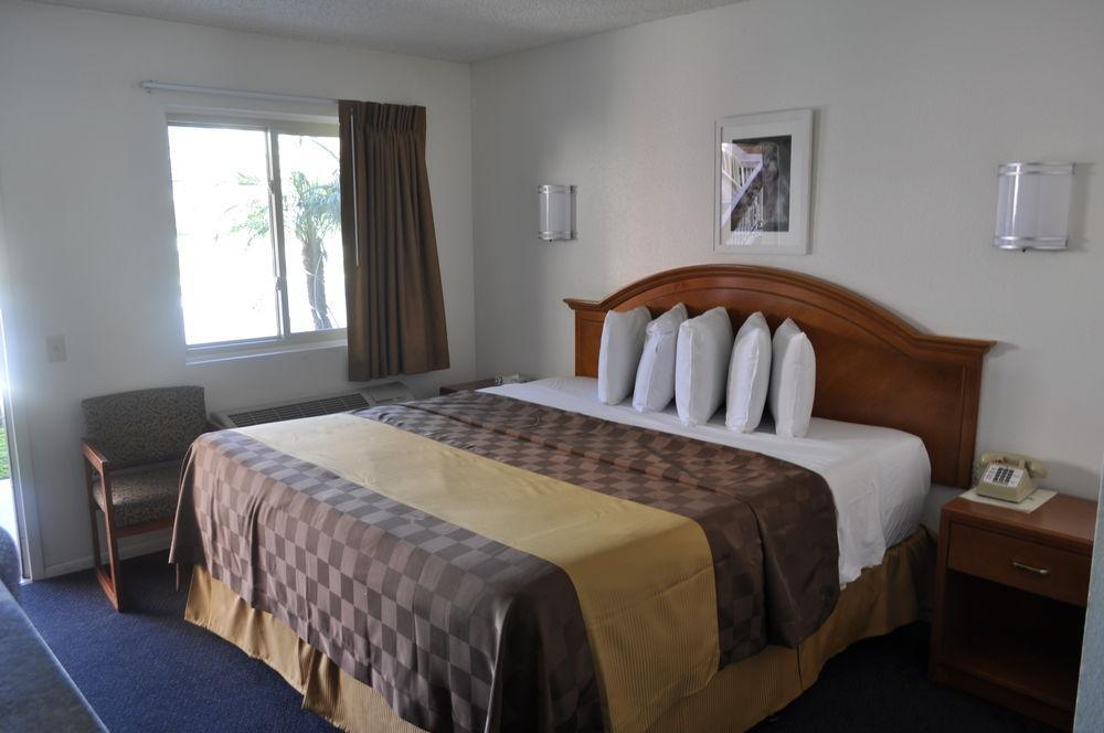 Pacific Inn Motel Ventura Extérieur photo