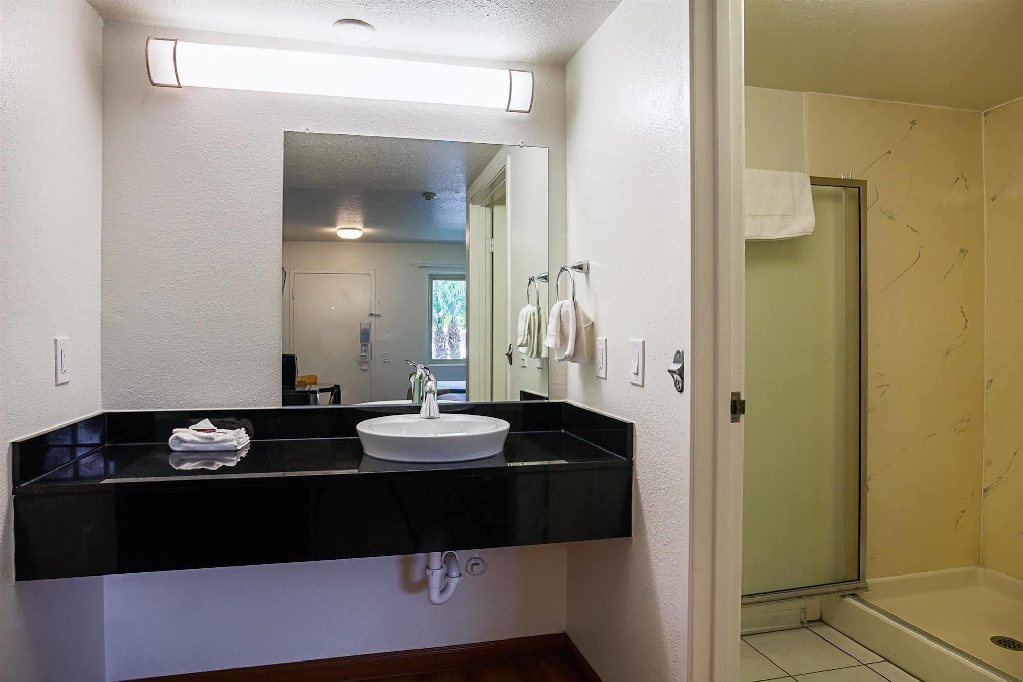 Pacific Inn Motel Ventura Extérieur photo