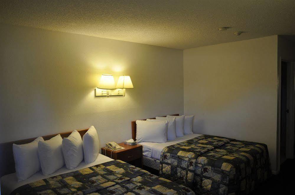 Pacific Inn Motel Ventura Extérieur photo